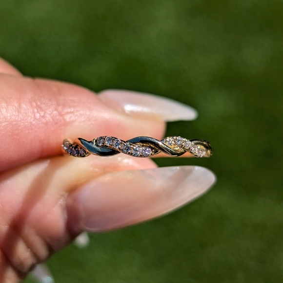 14k Yellow Gold Diamond Rope Twist Band - Picture 1 of 8